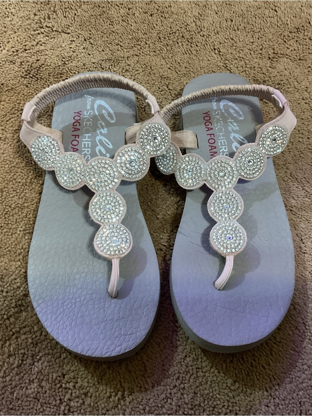 Skechers Yoga Light Pink Rhinestone T-strap Sandals Size 6